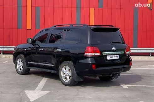 Toyota Land Cruiser 2010 - фото 5