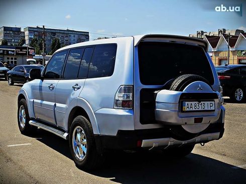 Mitsubishi Pajero Wagon 2008 - фото 4
