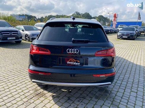 Audi Q5 2017 - фото 6