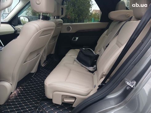 Land Rover Discovery 2019 серый - фото 21