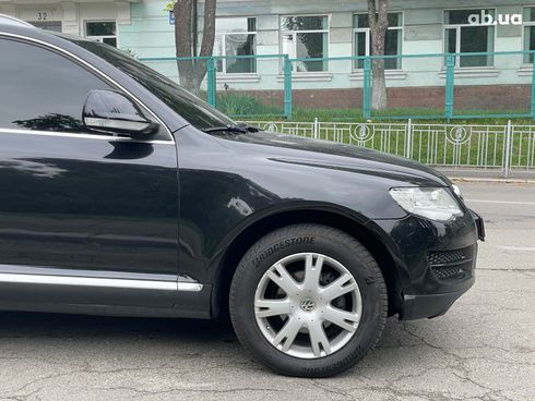 Volkswagen Touareg 2008 черный - фото 4