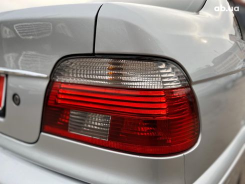 BMW 5 серия 2003 серый - фото 15