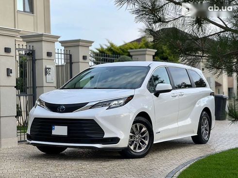 Toyota Sienna 2021 - фото 5