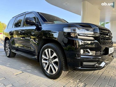 Toyota Land Cruiser 2016 - фото 12