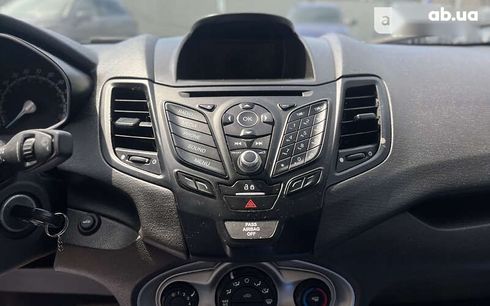 Ford Fiesta 2018 - фото 16