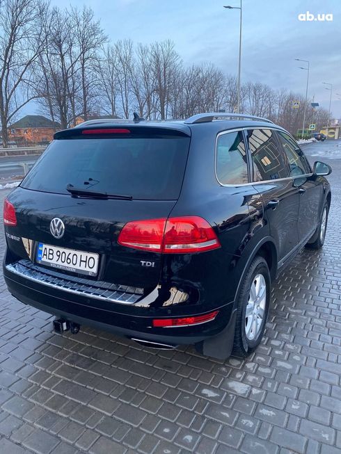 Volkswagen Touareg 2012 черный - фото 3