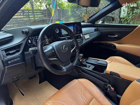 Lexus ES 2021 черный - фото 16