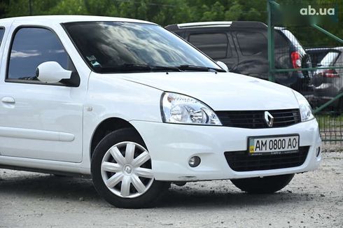 Renault Clio 2010 - фото 3