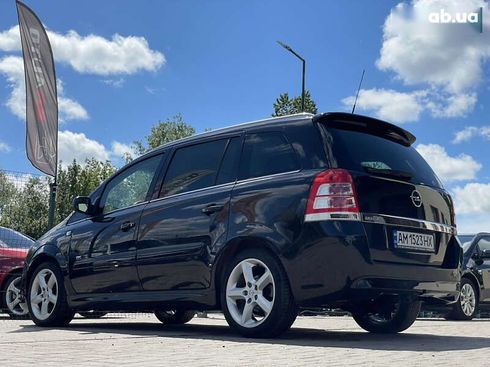 Opel Zafira 2009 - фото 21