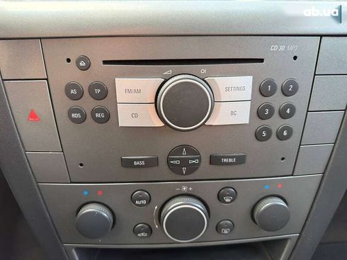 Opel Vectra 2007 - фото 27
