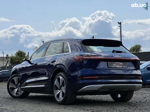 Audi E-Tron 2021 - фото 6