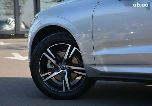 Volvo XC60 2018 - фото 11