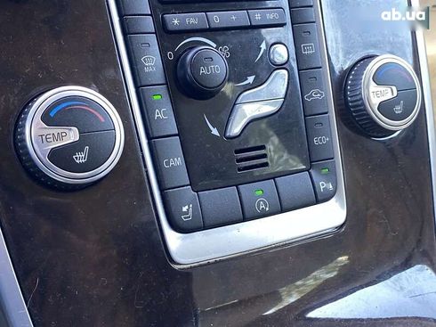 Volvo XC70 2015 - фото 27
