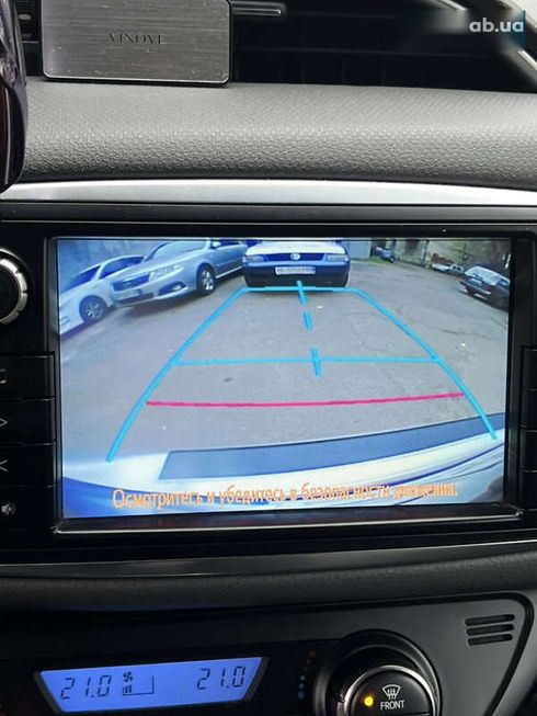 Toyota Yaris 2015 - фото 23