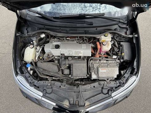 Toyota Auris 2018 - фото 28