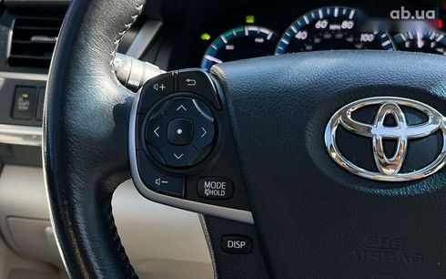 Toyota Camry 2013 - фото 15