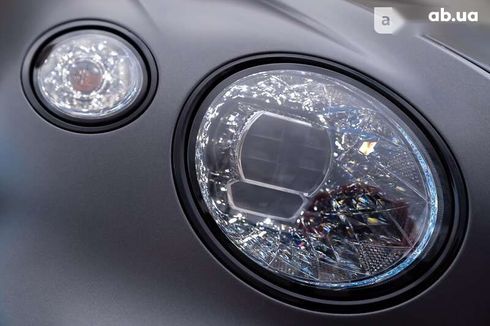 Bentley Continental GT 2018 - фото 15