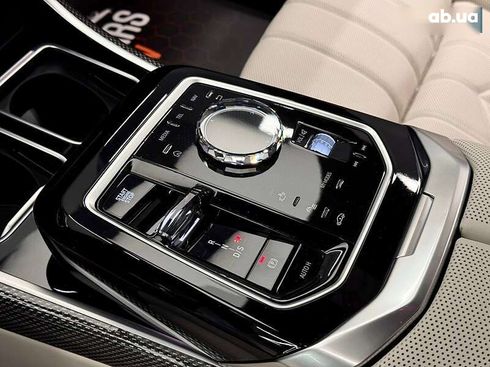 BMW 7 серия 2025 - фото 27