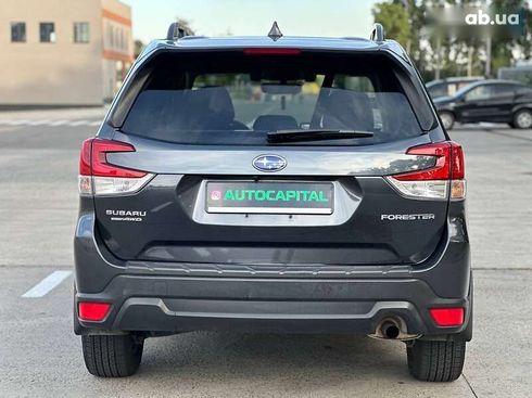 Subaru Forester 2019 - фото 9