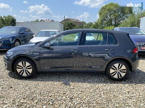 Volkswagen e-Golf 2020 - фото 6