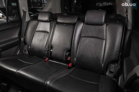 Toyota Land Cruiser Prado 2010 - фото 3