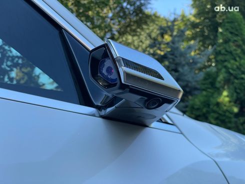Audi E-Tron 2020 белый - фото 14