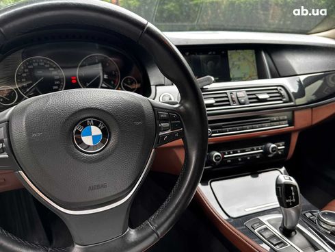 BMW 5 серия 2014 черный - фото 19
