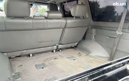Lexus LX 2005 - фото 30