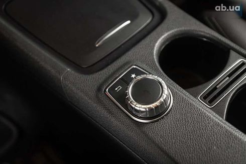 Mercedes-Benz GLA-Класс 2016 - фото 21