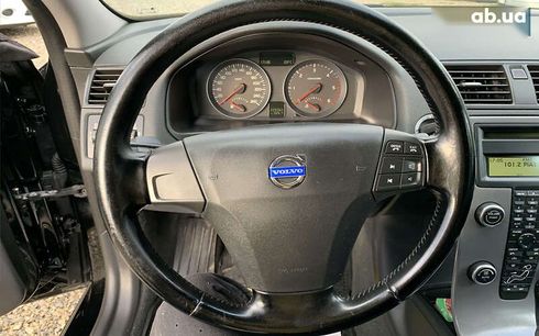 Volvo V50 2011 - фото 11