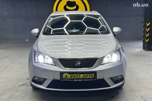 SEAT Ibiza 2010 - фото 2