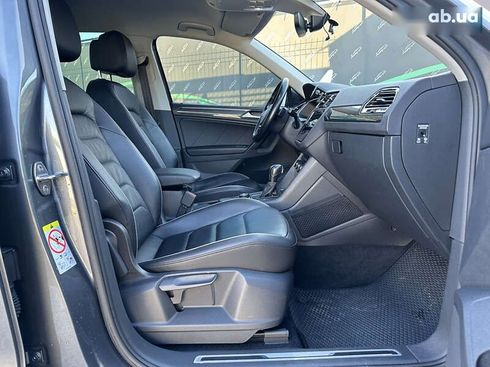 Volkswagen Tiguan 2020 - фото 27