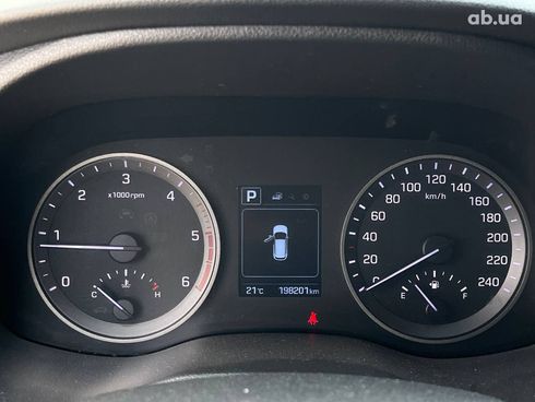 Hyundai Tucson 2016 серый - фото 28