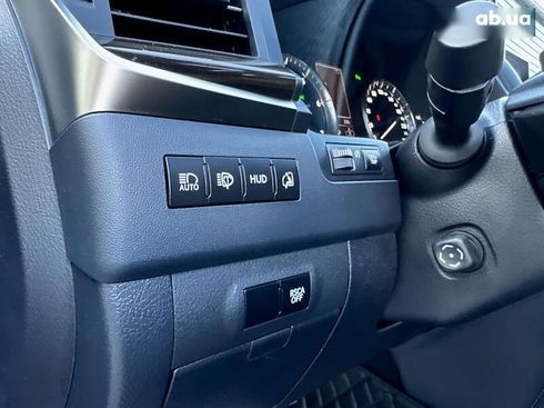 Lexus LX 2019 - фото 25