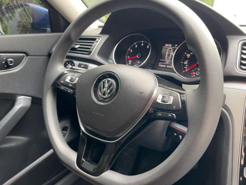 Volkswagen passat b8 2017 синий - фото 24
