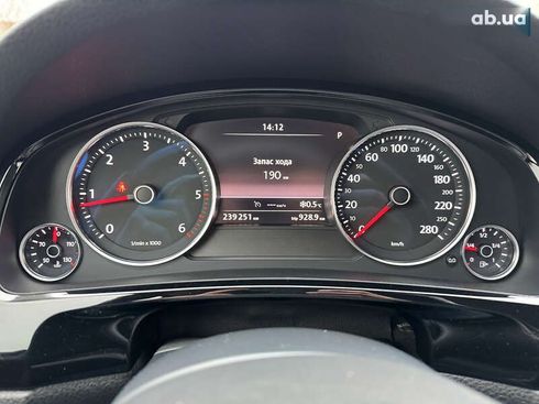 Volkswagen Touareg 2014 - фото 18