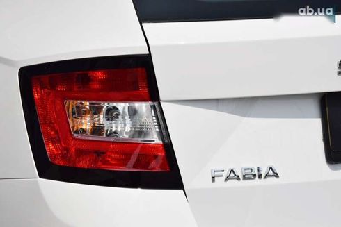 Skoda Fabia 2021 - фото 9