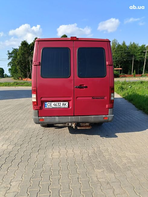 Mercedes-Benz 213 2000 красный - фото 6