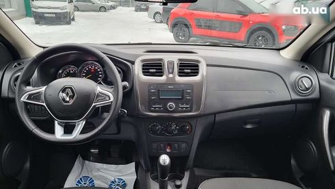 Renault Sandero 2021 - фото 18