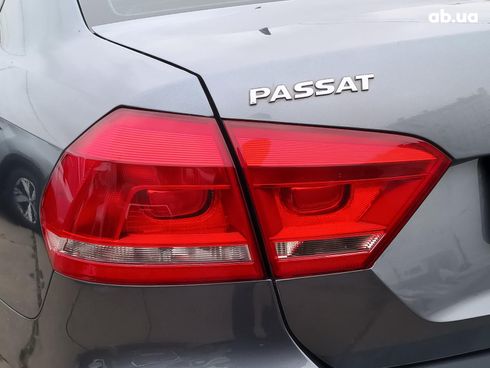 Volkswagen Passat 2014 серый - фото 10