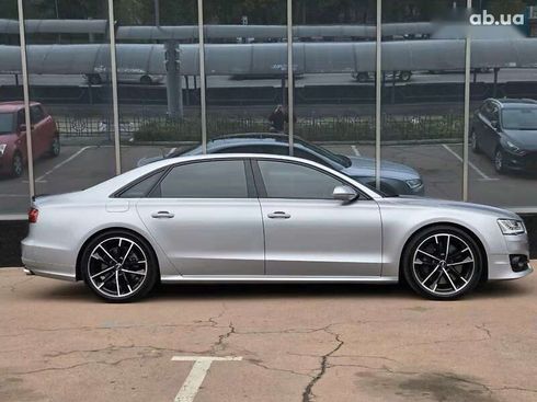 Audi A8 2017 - фото 4