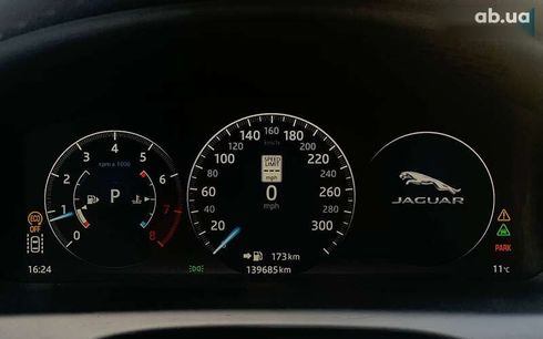 Jaguar XJ 2017 - фото 16