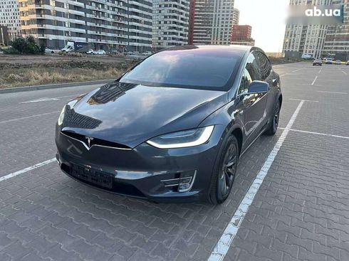 Tesla Model X 2018 - фото 13