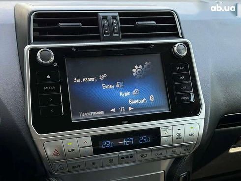 Toyota Land Cruiser Prado 2019 - фото 16
