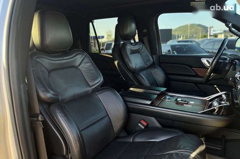 Lincoln Navigator 2020 - фото 12