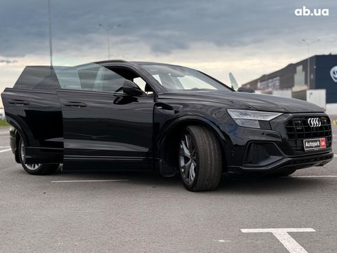Audi Q8 2021 черный - фото 41
