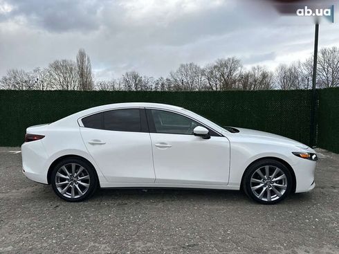 Mazda 3 2019 - фото 8