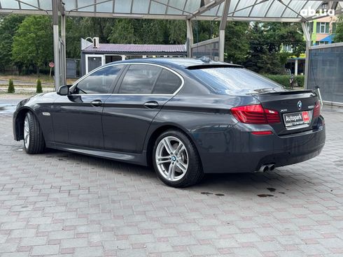 BMW 5 серия 2015 серый - фото 3