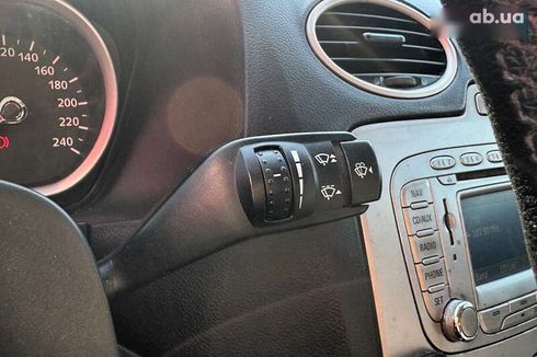 Ford Focus 2009 - фото 18