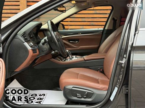 BMW 5 серия 2015 - фото 19
